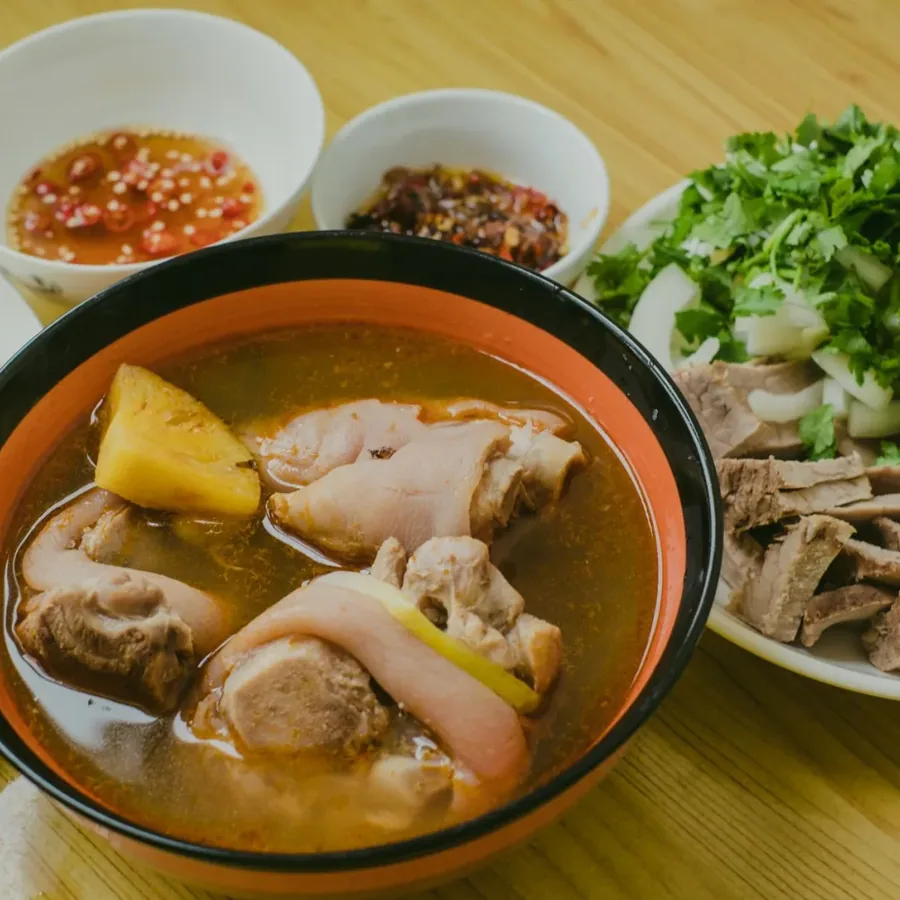 Ly cà phê sữa đá